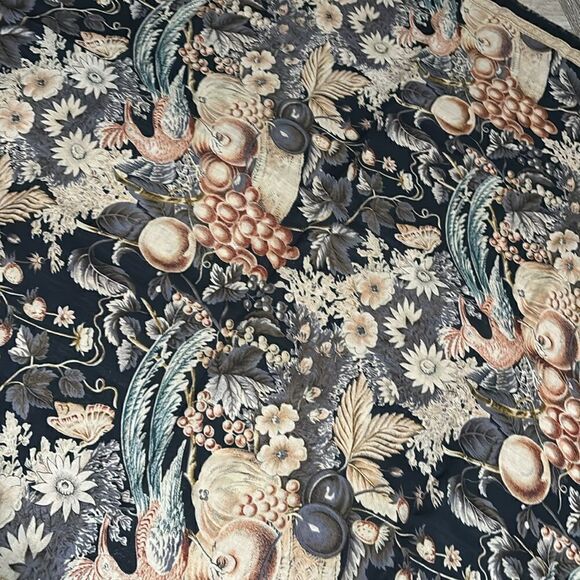 Signature Echo Scarf - Picture 3 of 3